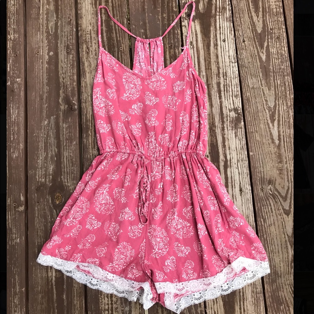 Abercrombie • Small romper